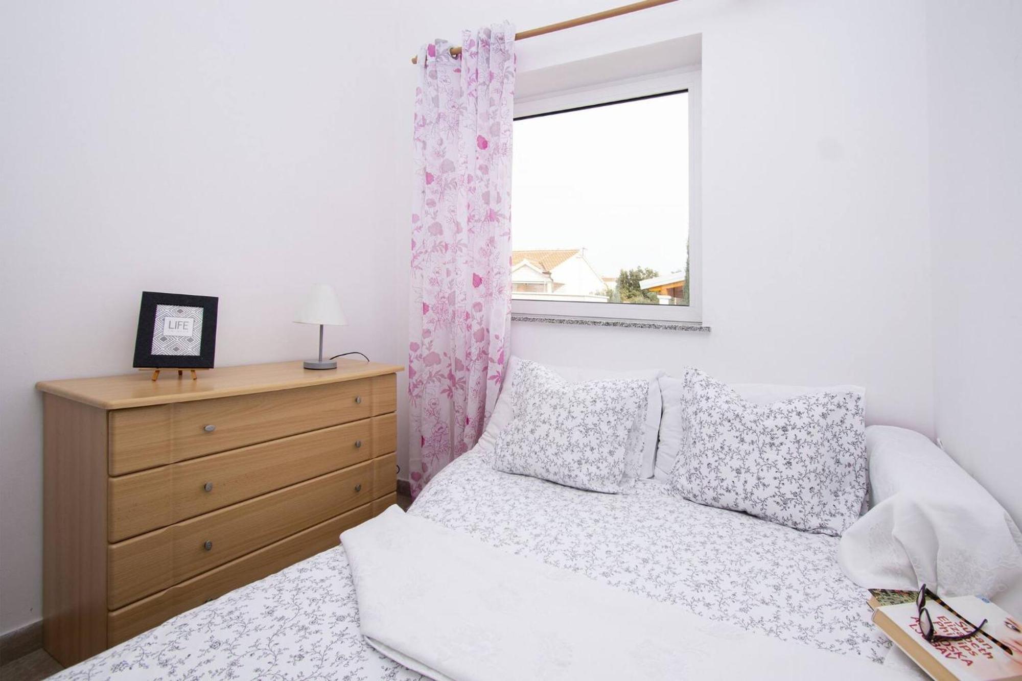 Apartment Meri Razanj With Sea View Exterior foto
