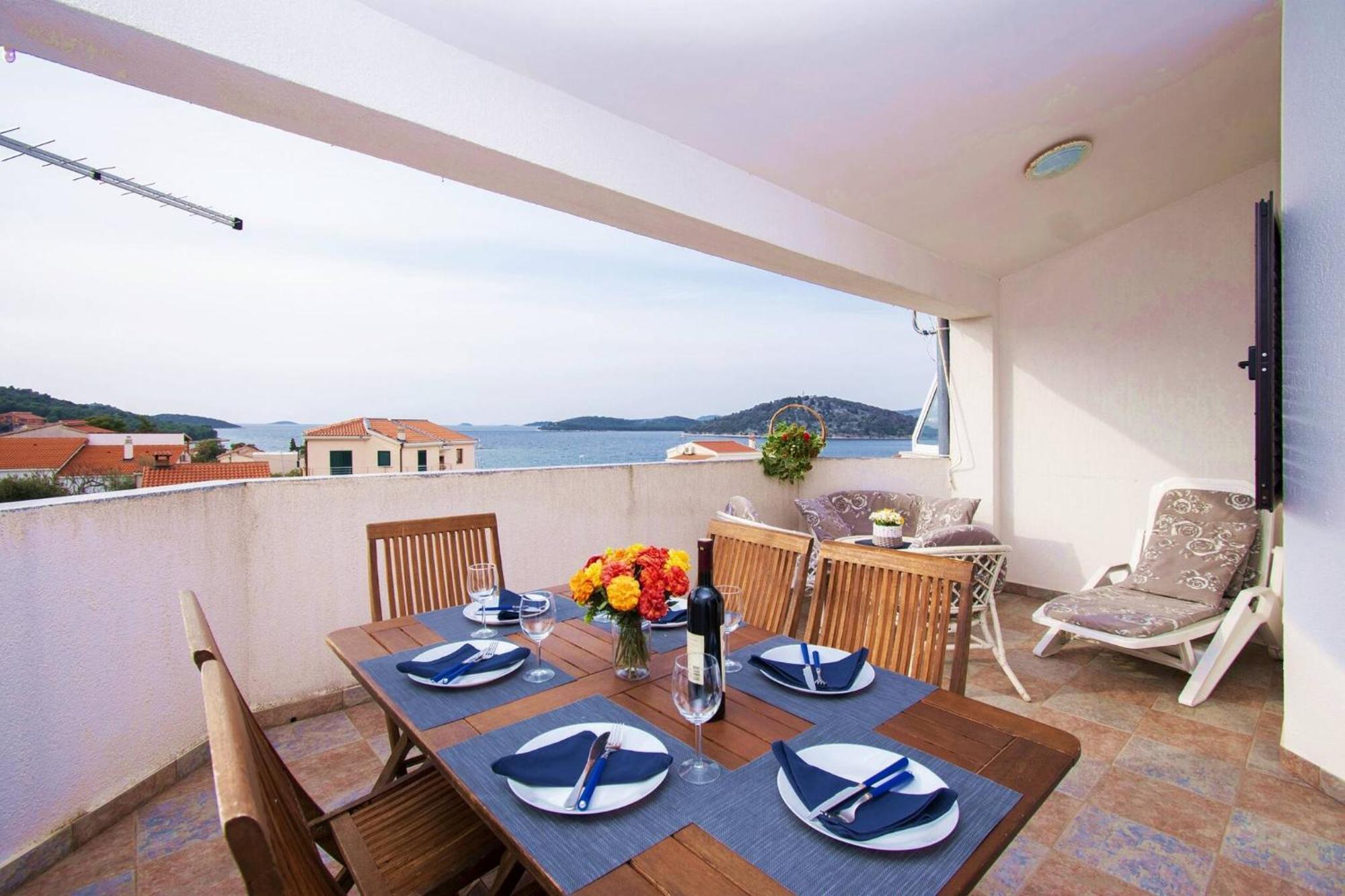 Apartment Meri Razanj With Sea View Exterior foto